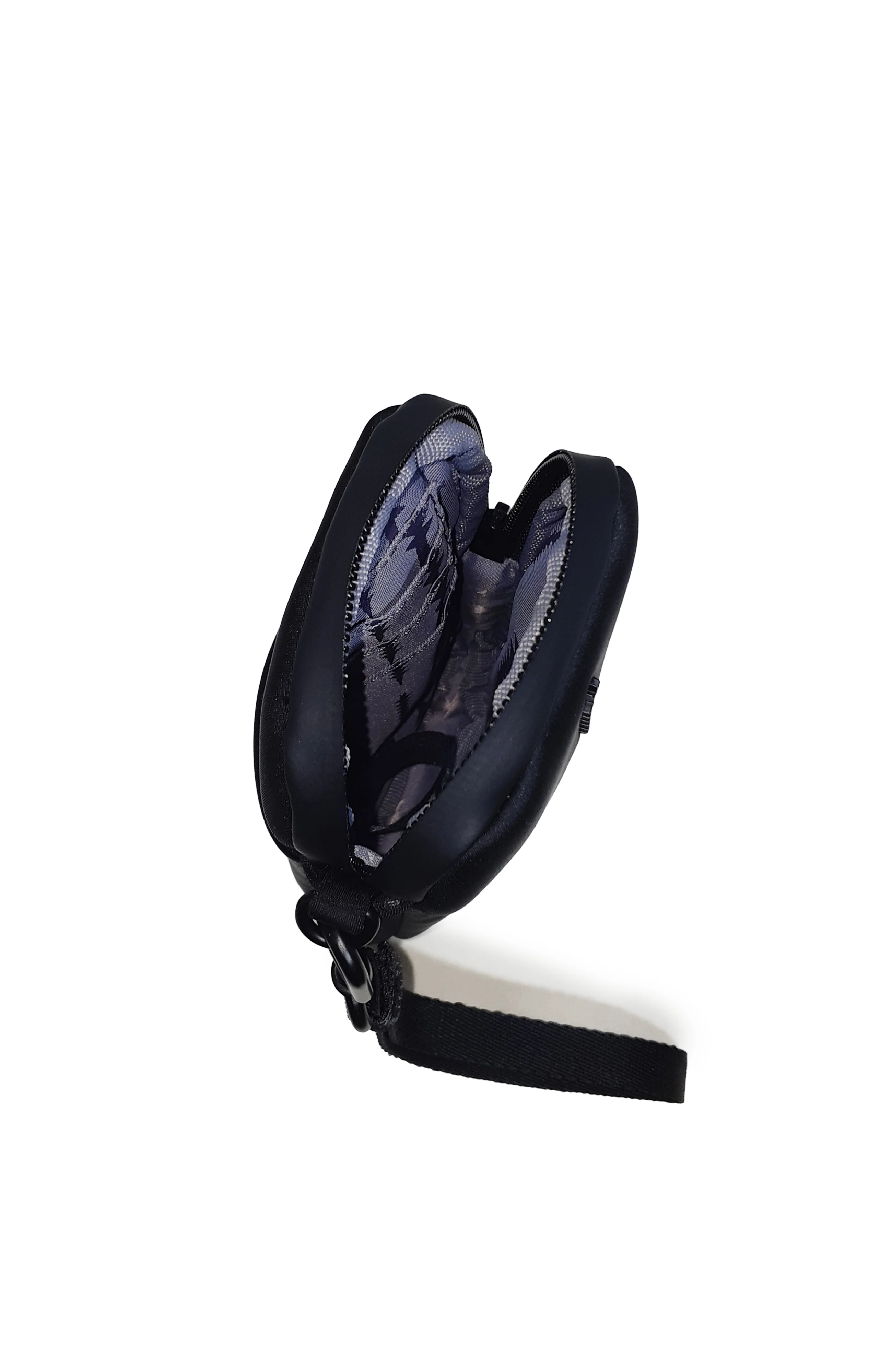 Cocoon Phone Wallet - Image 9